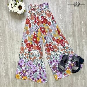 Floral print wide leg pant